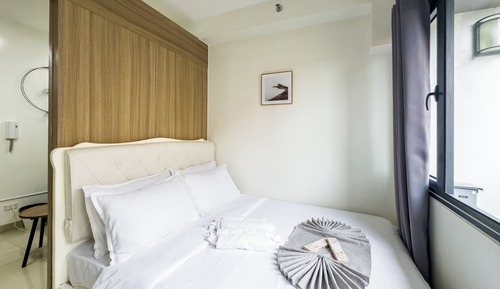 Design Condo, 1 Queen Bed with Sofa bed, Private Bathroom