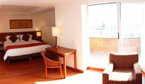 Deluxe Room, Balcony