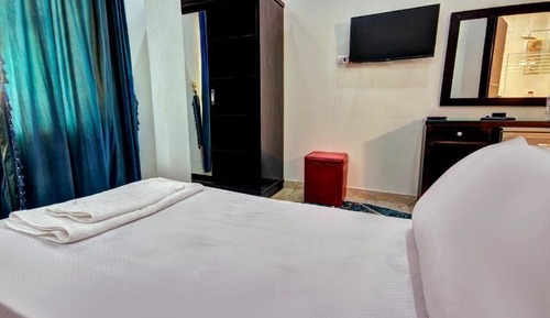 Deluxe Single Room