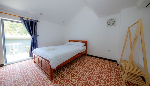 Basic Single Room