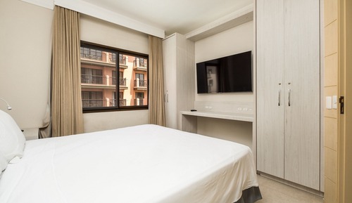 Basic Apartment