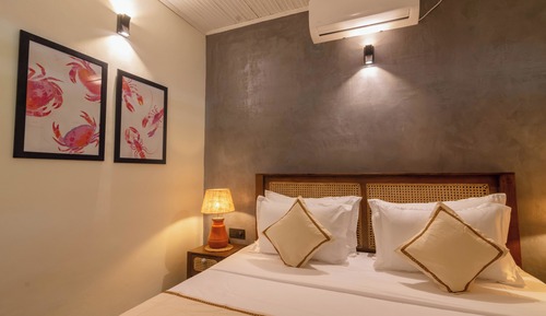 Premier Room