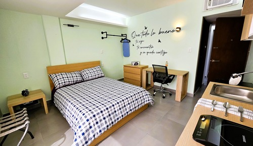 Executive Studio Suite