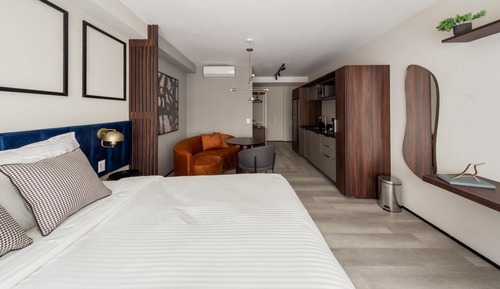 Superior Suite
