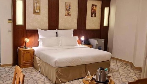 Deluxe Double Room, 1 King Bed