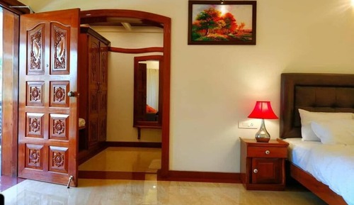 Honeymoon Cottage