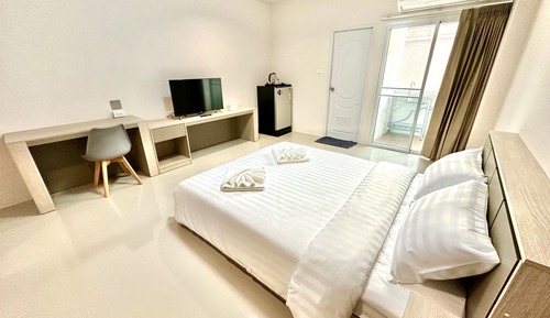 Basic Apartment, 1 Queen Bed