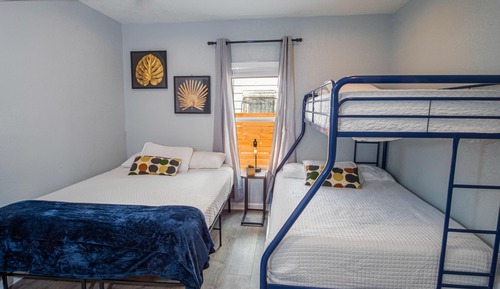 House (3 Bedrooms)