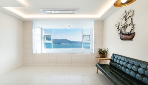 Basic Room, 1 Bedroom (byeol yeoteolp)