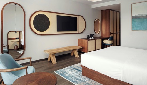 Room, 1 King Bed, Balcony, Sea View