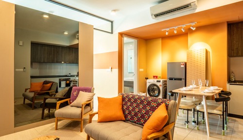 Deluxe Apartment