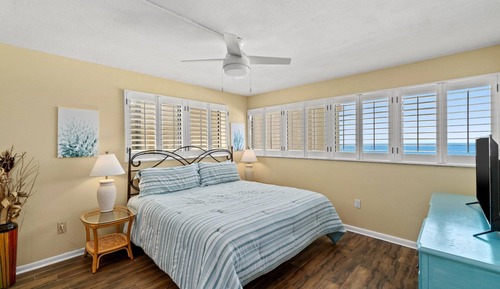 Condo, 2 Bedrooms, Ocean View (901A)