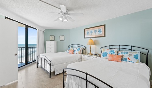 Condo, 2 Bedrooms, Ocean View (1006B)