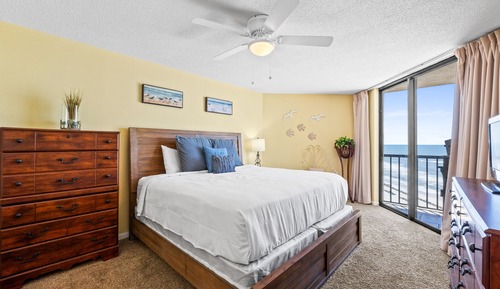 Condo, 2 Bedrooms, Ocean View (1113C)