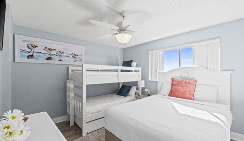 Condo, 2 Bedrooms, Ocean View, Beachfront