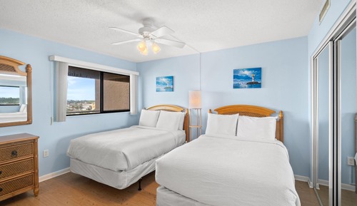Condo, 2 Bedrooms, Ocean View (404A)