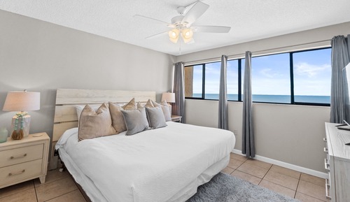 Condo, 2 Bedrooms, Ocean View (504A)