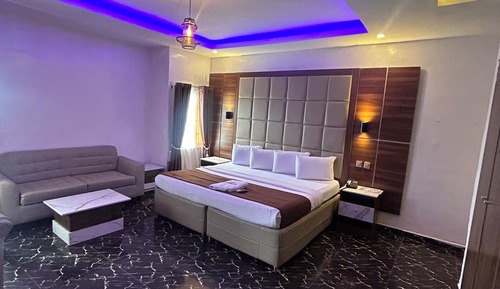 Presidential Room