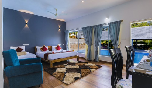 Pool view room