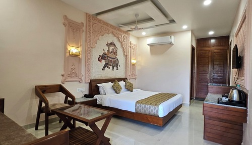 Deluxe Studio Suite