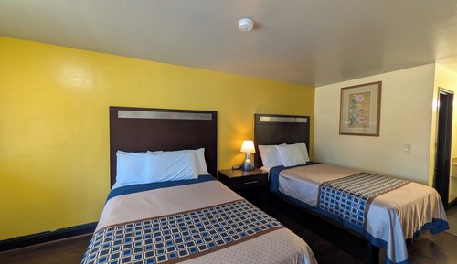 Double Room, Multiple Beds