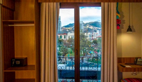 Deluxe Single Room