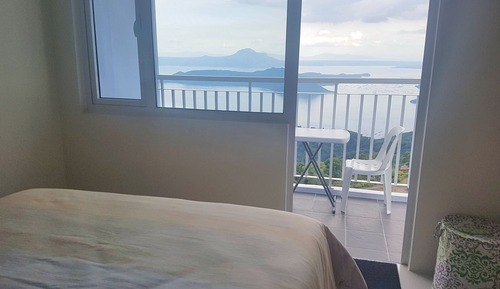 Panoramic Apartment, Lake View