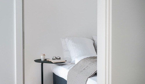 1BR apartment