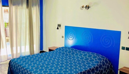 Luxury room ON THE BEACH,  1 King Bed