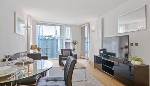 Superior Apartment, 1 Queen Bed, Balcony (11)