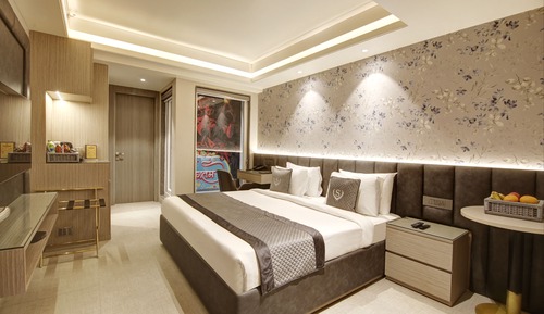 Deluxe Room, City View