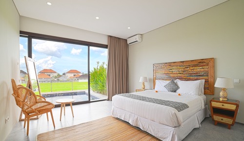 Grand Villa