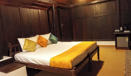 Code: Heritage Room