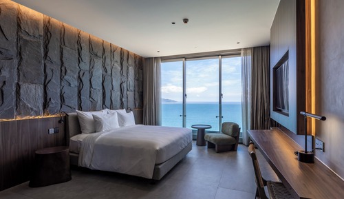 Deluxe Double Room Oceanfront With Bathtub Free Daily High Tea