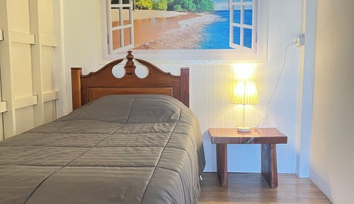 Single Room, Shared Bathroom