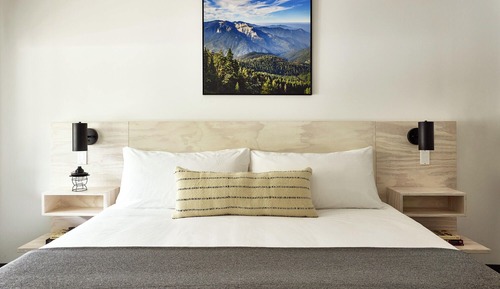 Room, 1 King Bed, Mobility Accessible