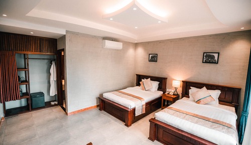 Premium Twin Room