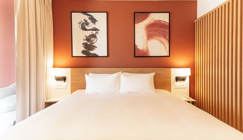 Premium Room, 1 King Bed with Sofa bed (Super King)