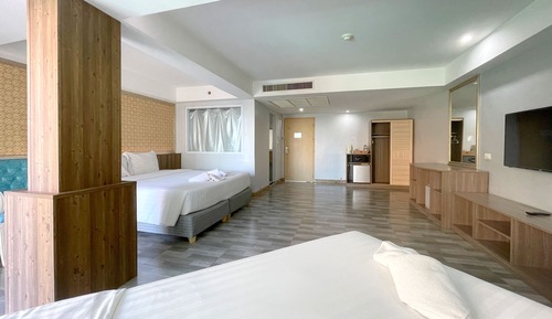 Premier Triple Room