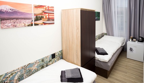Economy Twin Room