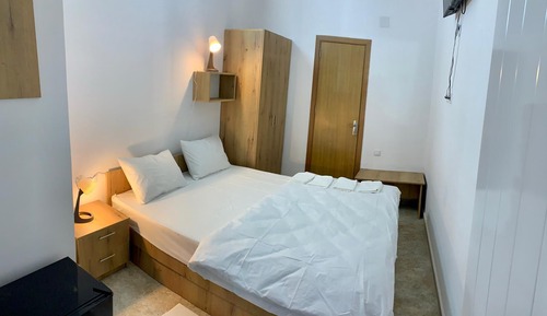 3rd Economy room