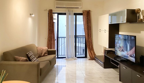 Family Apartment, 2 Bedrooms, 2 Bathrooms (Well located Apt Bugibba St Paul's)