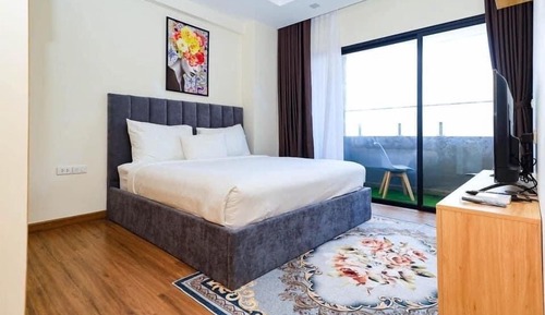 Family Apartment, 3 Bedrooms, 2 Bathrooms, Beach View