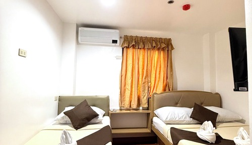 Superior Triple Room
