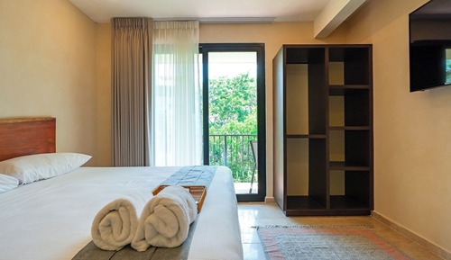 Premium Apartment