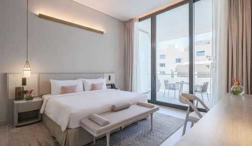 Suite, 1 Bedroom, Balcony