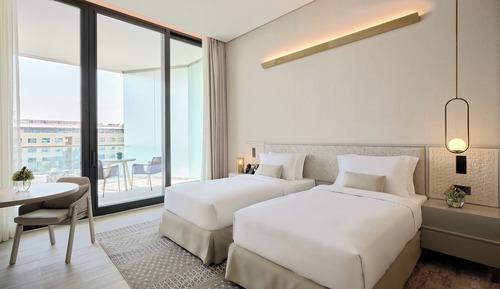 Deluxe Room, 2 Twin Beds, Balcony