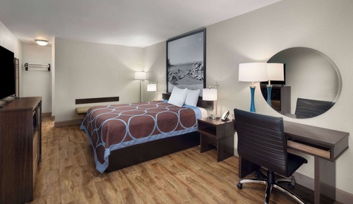 Room, 1 Queen Bed, Non Smoking