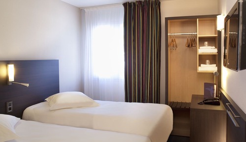 Comfort Twin Room