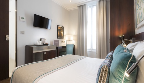 Classic Room, Courtyard View